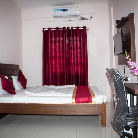 Hotel Royal Suites Bangalore Luaran gambar