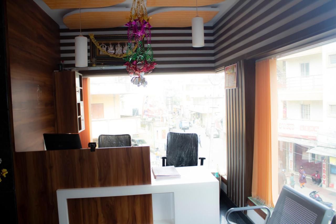 Hotel Royal Suites Bangalore Luaran gambar