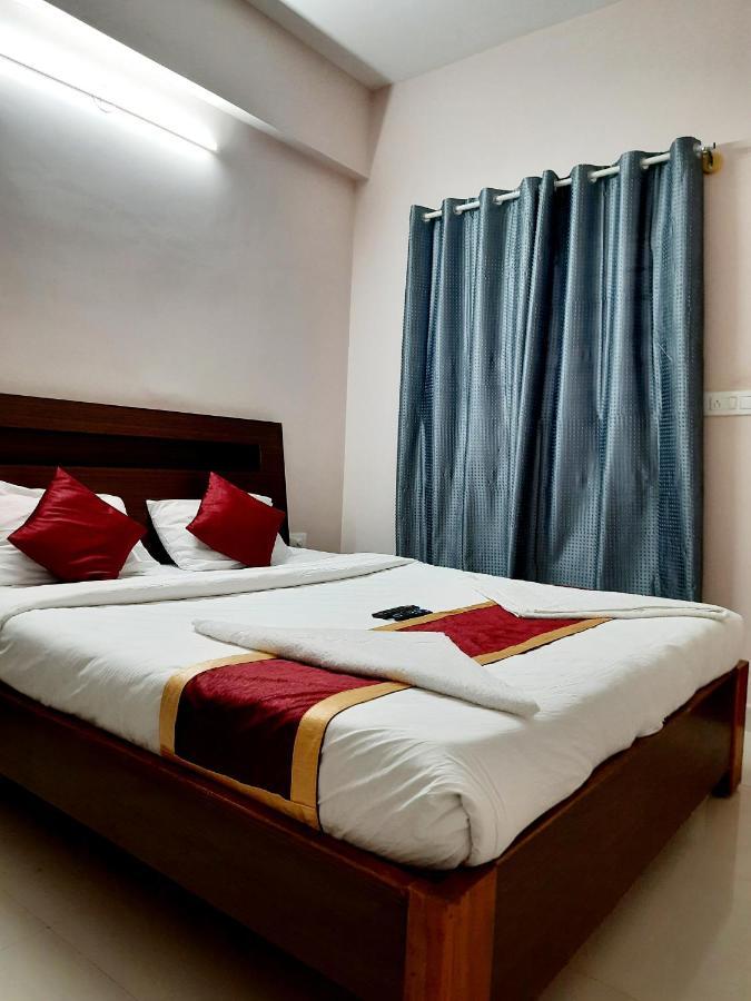 Hotel Royal Suites Bangalore Luaran gambar