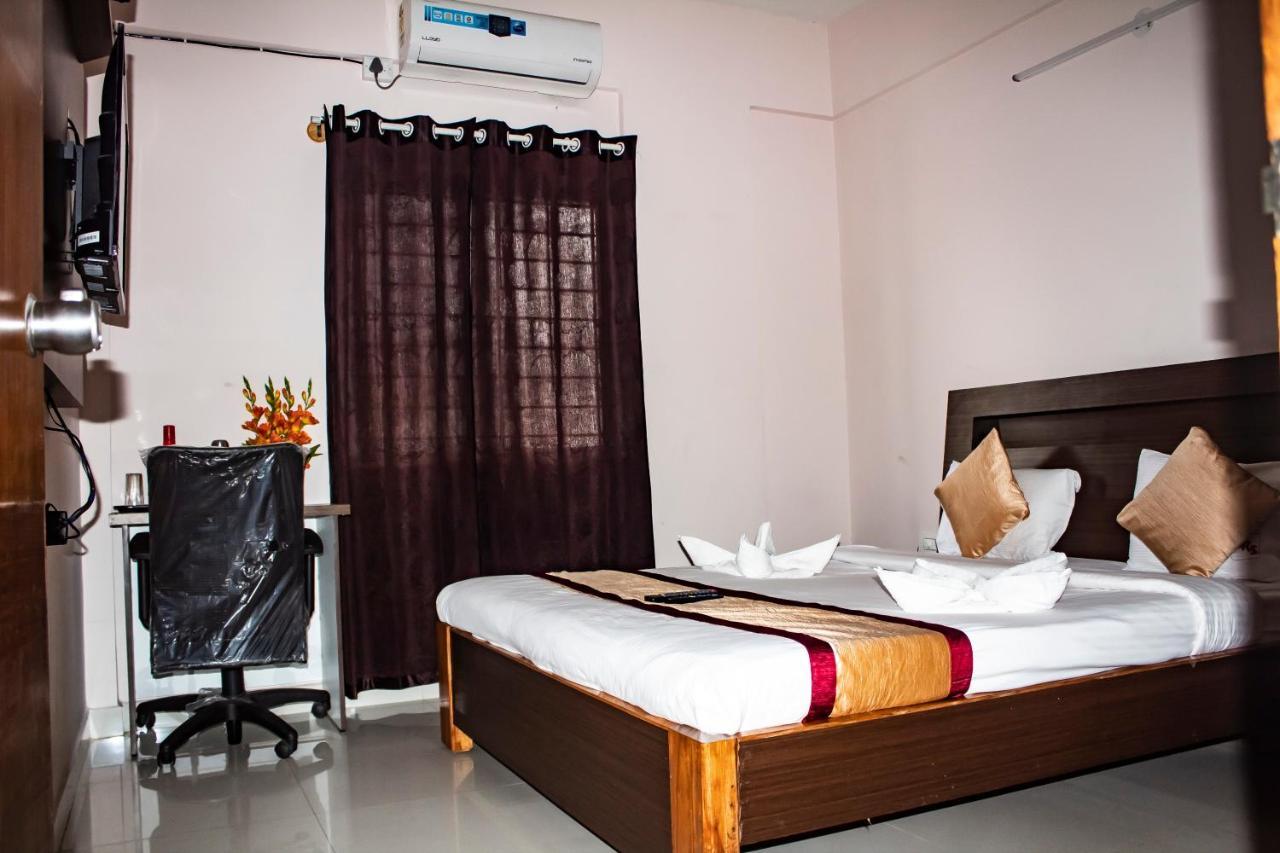 Hotel Royal Suites Bangalore Luaran gambar