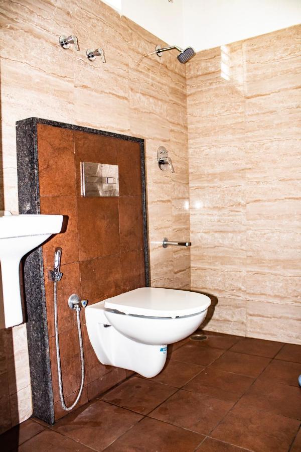 Hotel Royal Suites Bangalore Luaran gambar